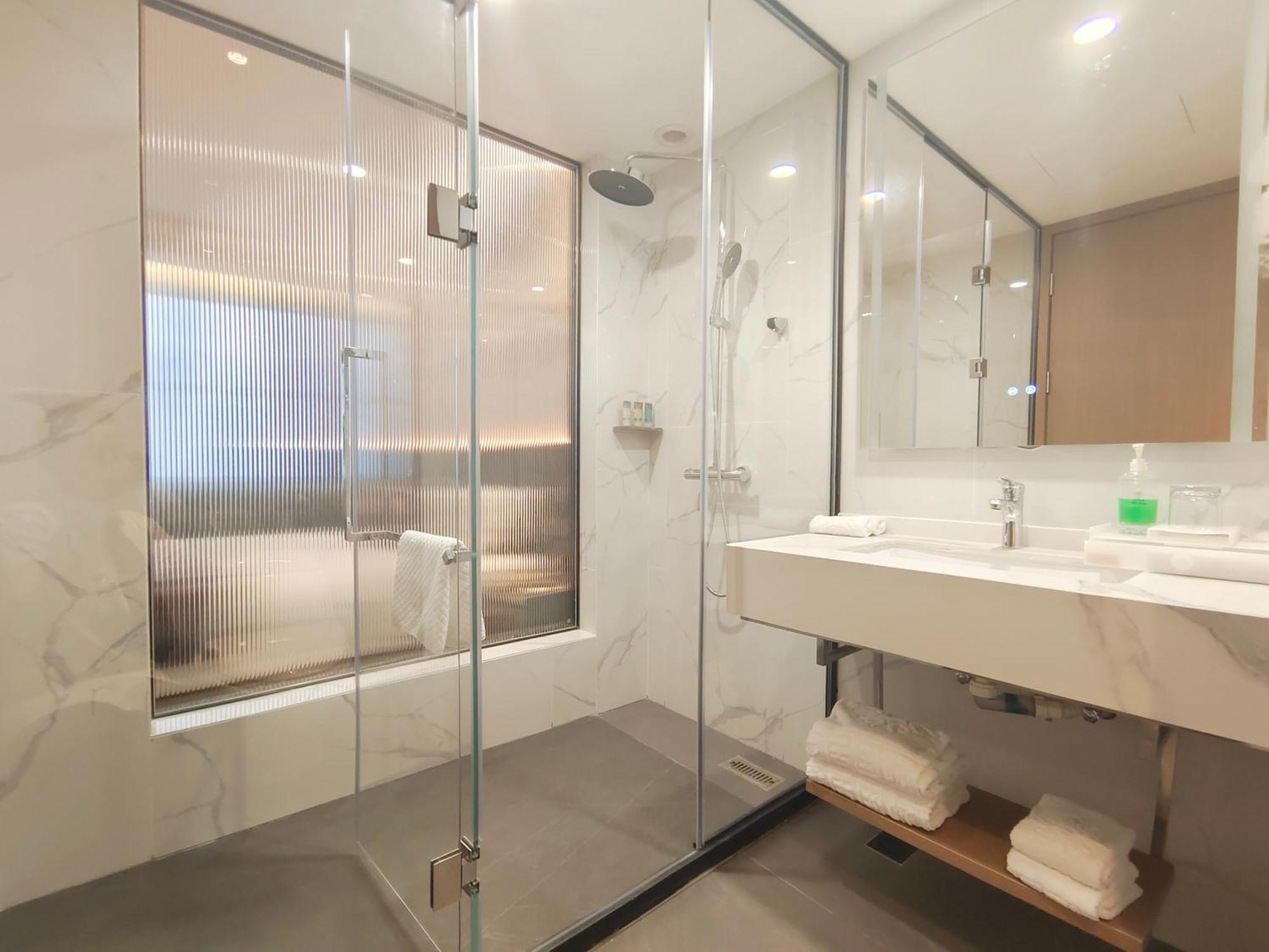 Romanjoy International Hotel Shenzhen Exterior photo