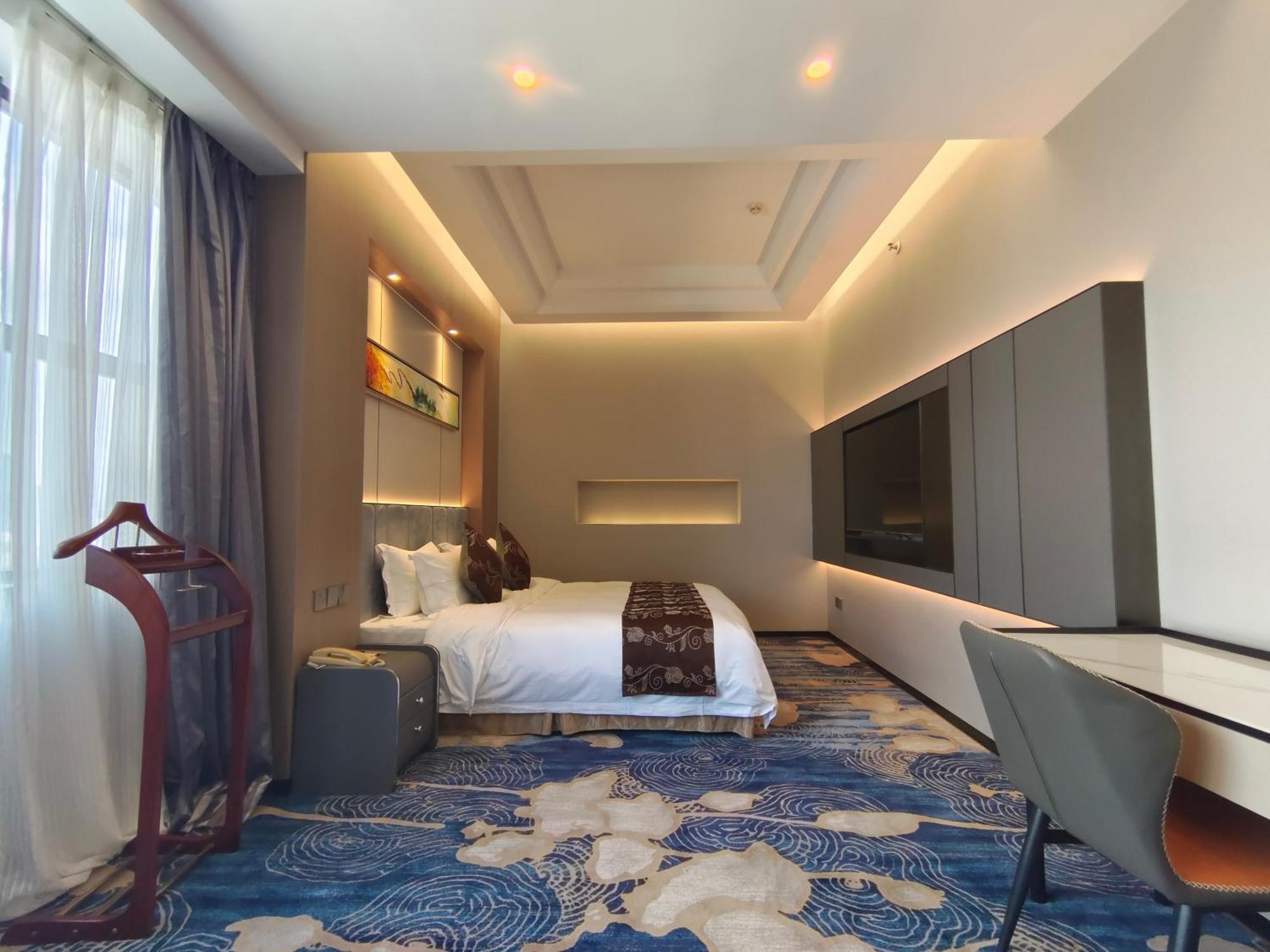 Romanjoy International Hotel Shenzhen Exterior photo