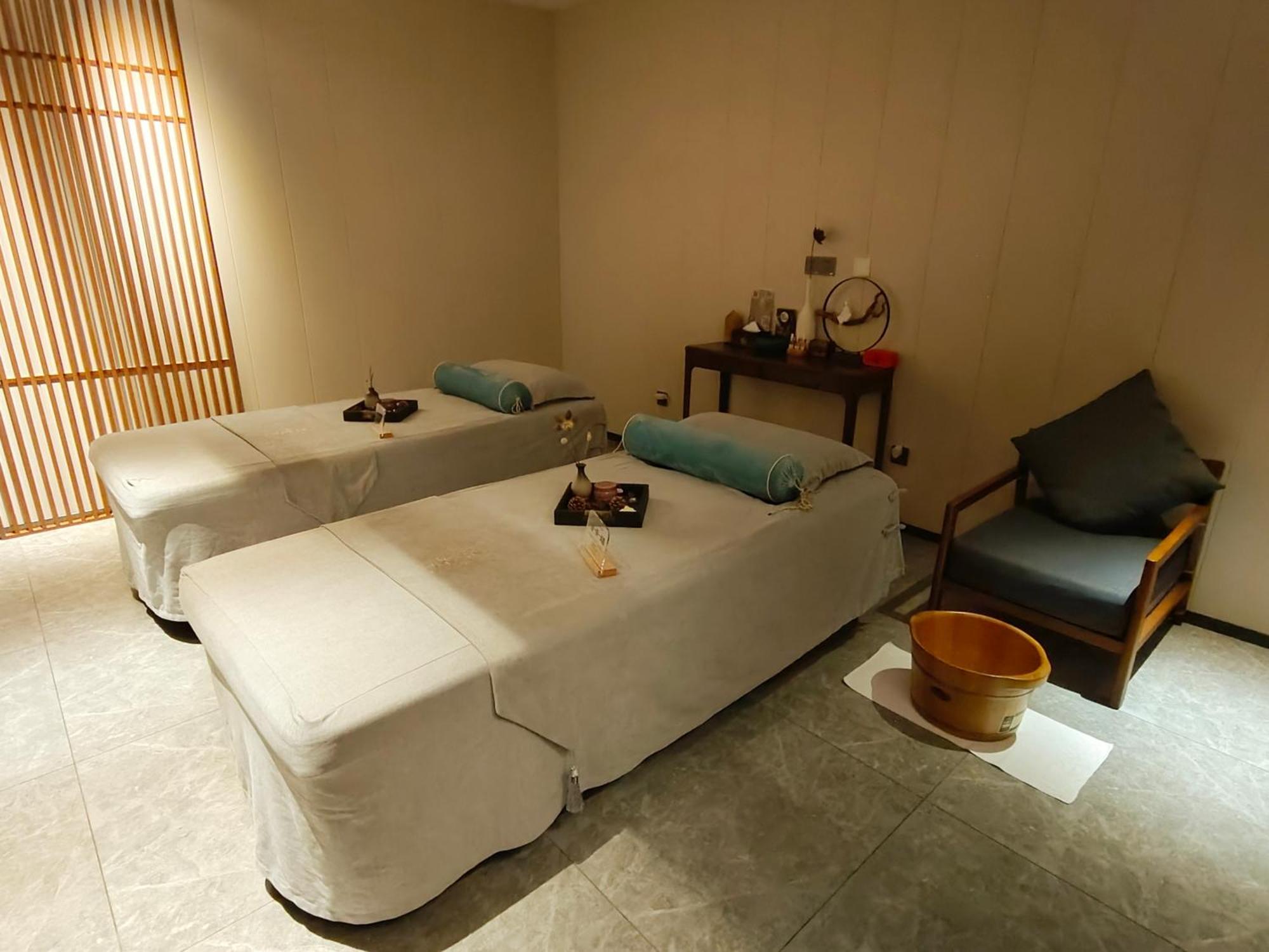 Romanjoy International Hotel Shenzhen Exterior photo