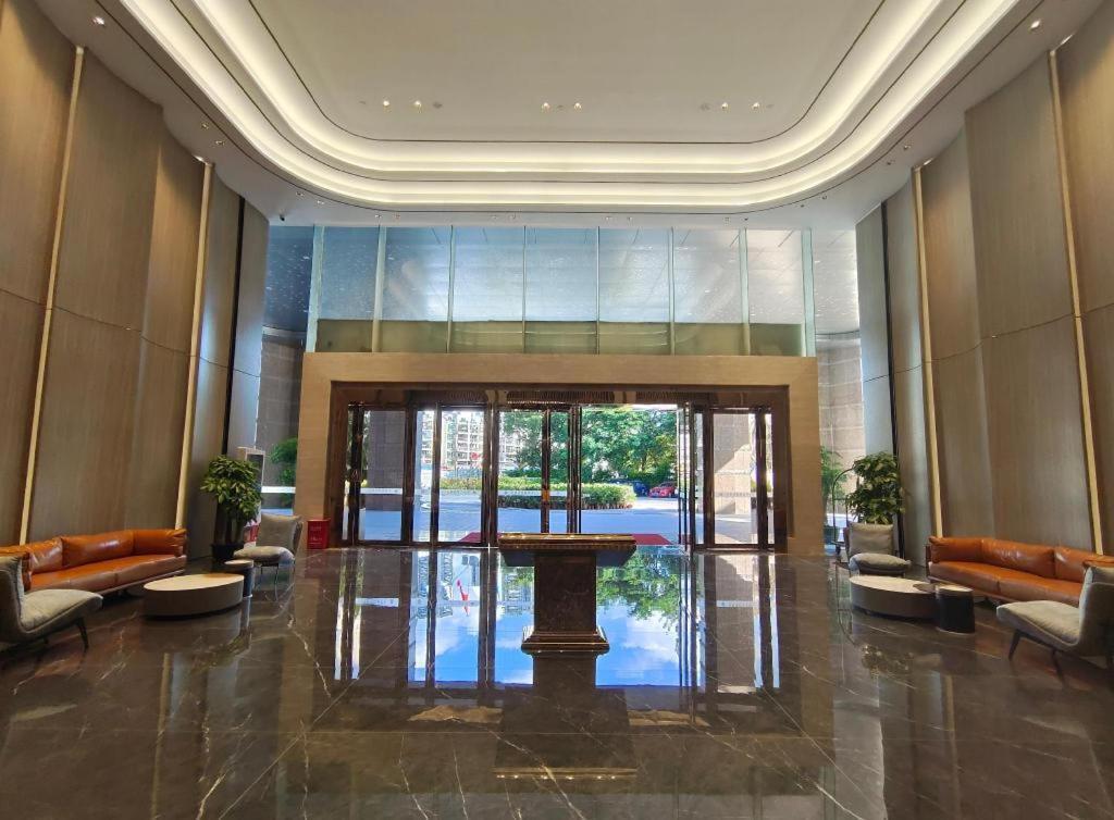 Romanjoy International Hotel Shenzhen Exterior photo